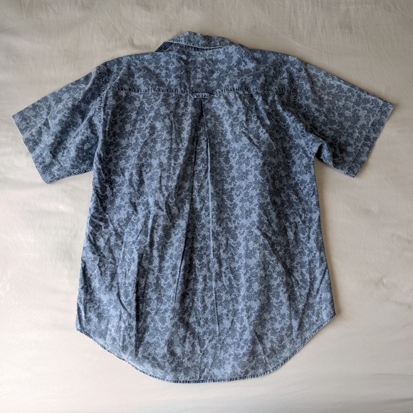 Woolrich Short Sleeve Button Down Shirt Floral Print Women's Size Medium - Picture 3 of 6